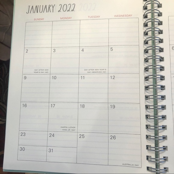 🔥SALE🔥Rae Dunn TWENTY TWENTY-TWO 17 Mo Planner - Picture 4 of 7